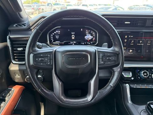 Used 2023 GMC Sierra 1500 Denali Ultimate AWD/4WD image 10