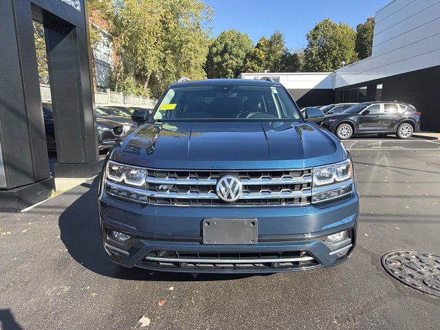 Used 2019 Volkswagen Atlas SEL R-Line AWD/4WD image 3