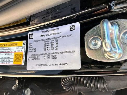 Used 2025 GMC Yukon XL Denali AWD/4WD image 19