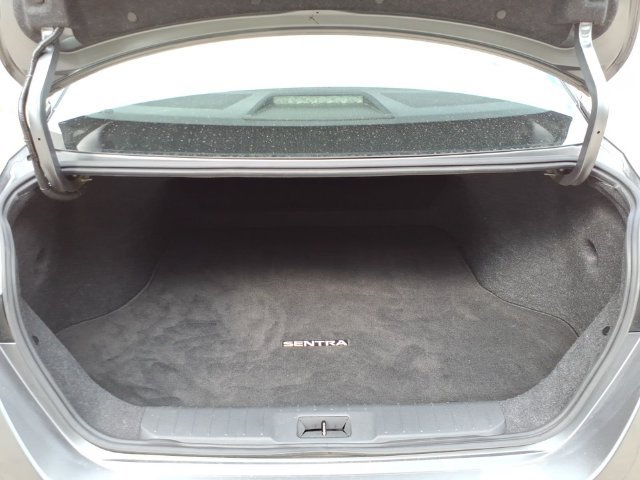 Used 2020 Nissan Sentra S FWD image 10