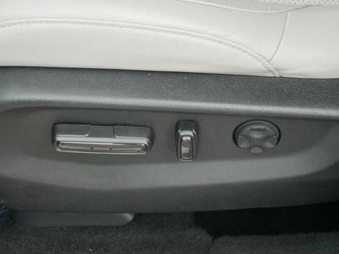 Used 2022 Honda CR-V EX-L image 20