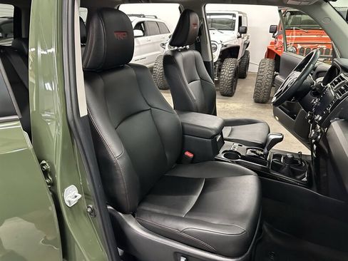Used 2020 Toyota 4Runner TRD Pro AWD/4WD image 26