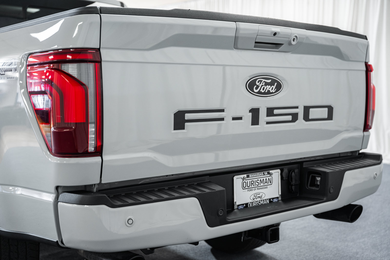 Used 2024 Ford F150 Lariat w/ Equipment Group 502A High AWD/4WD image 6