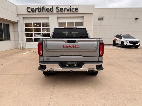 Used 2023 GMC Sierra 1500 SLT w/ SLT Premium Package image 4