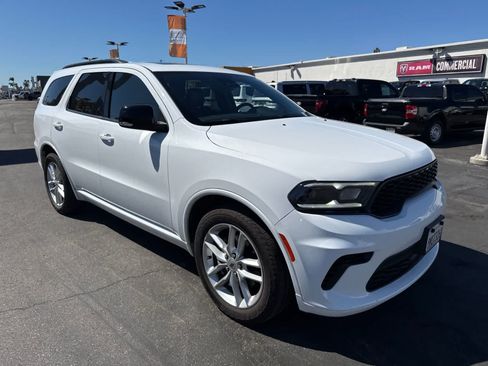 Used 2024 Dodge Durango GT RWD image 9