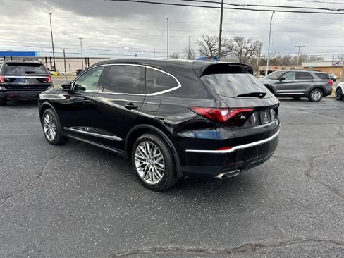 Used 2022 Acura MDX SH-AWD w/ Advance Package image 4