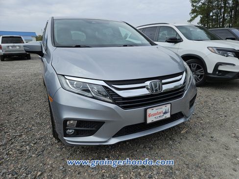 Used 2018 Honda Odyssey EX-L image 4
