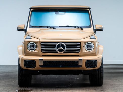 Used 2025 Mercedes-Benz G 580 w/ EQ Technology image 2