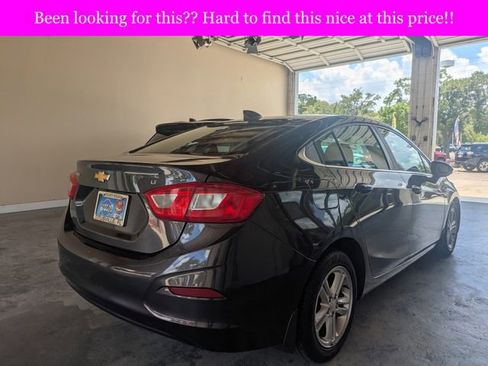 Used 2016 Chevrolet Cruze LT w/ Convenience Package FWD image 4