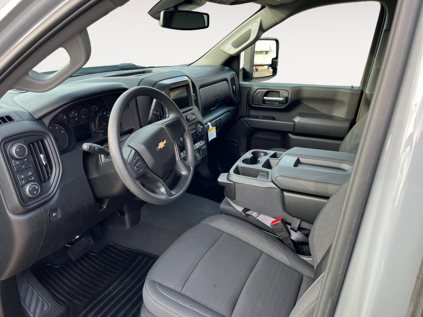 New 2025 Chevrolet Silverado 2500 Custom w/ Custom Value Package AWD/4WD image 9