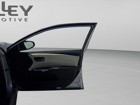 Used 2015 Toyota Avalon Limited image 21