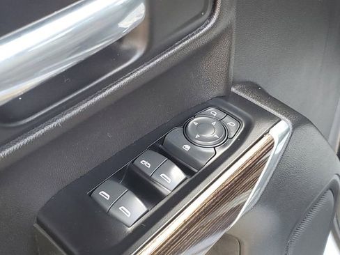 Used 2019 GMC Sierra 1500 SLE image 20