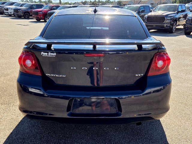 Used 2014 Dodge Avenger SXT w/ Rallye Appearance Group FWD image 11