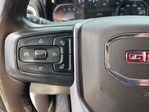 Used 2021 GMC Sierra 1500 SLT AWD/4WD image 18
