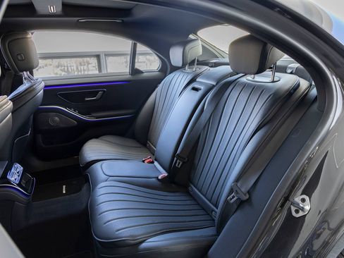 Used 2023 Mercedes-Benz S 500 4MATIC image 19