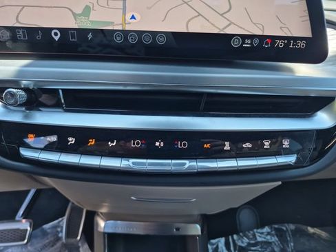 Used 2026 Cadillac Lyriq V AWD/4WD image 22