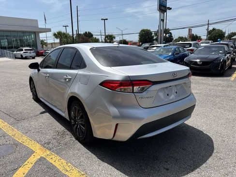 Used 2022 Toyota Corolla LE FWD image 5