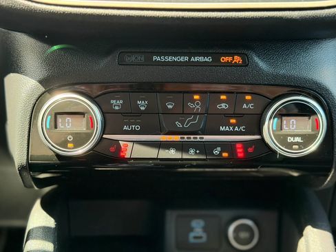 Used 2021 Ford Escape SEL AWD/4WD image 27