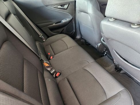 Used 2025 Chevrolet Malibu LT FWD image 34