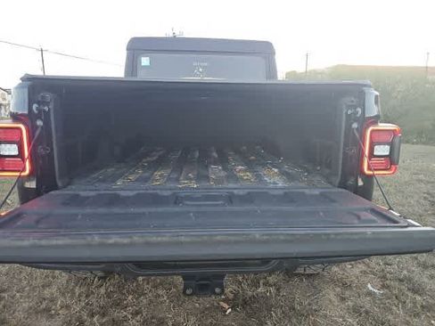 Used 2021 Jeep Gladiator Sport w/ Quick Order Package 24Q 80Th image 17