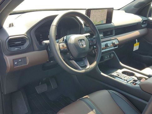 New 2026 Honda Pilot TrailSport image 14