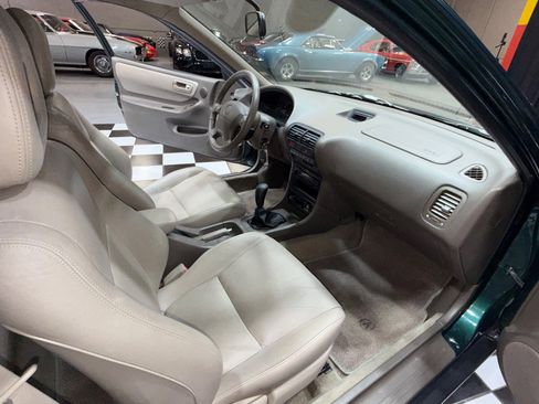 Used 2000 Acura Integra GS-R FWD image 84
