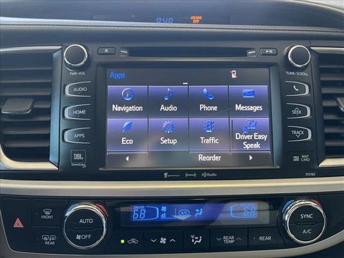 Used 2016 Toyota Highlander Limited FWD image 13
