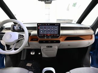 New 2025 Volkswagen ID. Buzz 1st Edition video 2