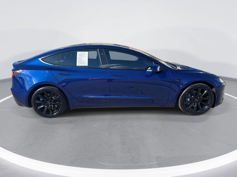 Used 2024 Tesla Model 3 Long Range image 4