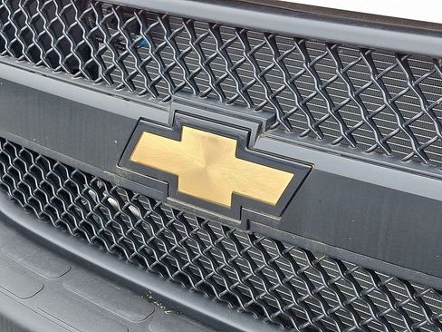 New 2025 Chevrolet Express 3500 w/ Driver Convenience Package image 15