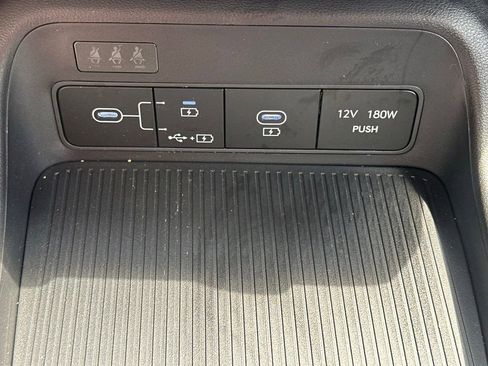 Used 2026 Hyundai Kona SE image 33