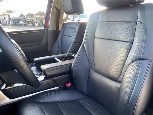 Used 2022 Toyota Tundra Limited image 8