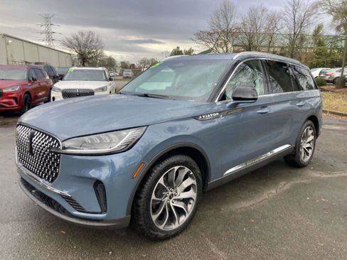 New 2025 Lincoln Aviator 2WD image 9