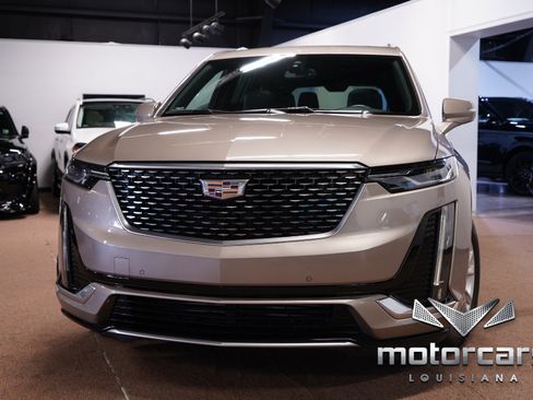 Used 2022 Cadillac XT6 Luxury FWD image 1