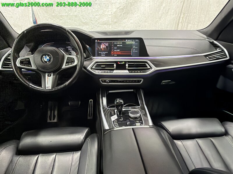 Used 2022 BMW X7 xDrive40i w/ M Sport Package AWD/4WD image 6