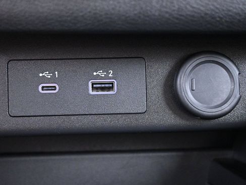 Used 2023 Nissan Rogue SV AWD/4WD image 18