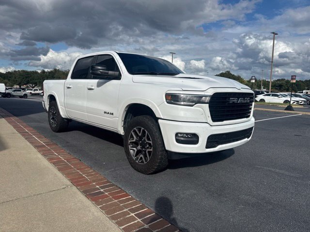 Used 2025 RAM 1500 Laramie w/ Sport Appearance Package AWD/4WD image 3
