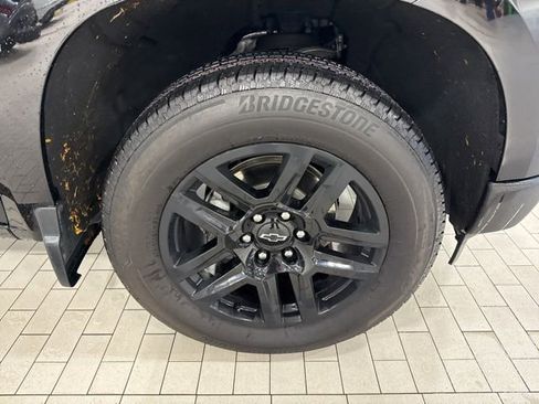 Used 2024 Chevrolet Silverado 1500 RST w/ Convenience Package II image 31