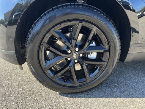 New 2025 Land Rover Range Rover Velar S image 10