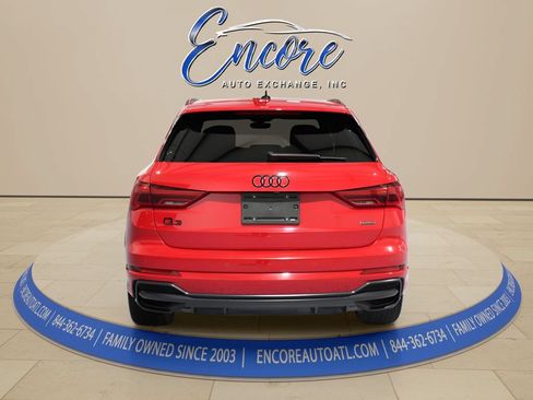 Used 2022 Audi Q3 2.0T Premium Plus w/ Premium Plus Package AWD/4WD image 4