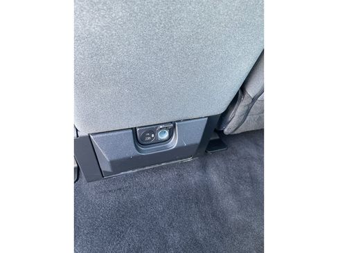 Used 2023 Ford F150 XLT AWD/4WD image 11