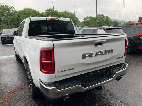 Used 2025 RAM 1500 Limited AWD/4WD image 2