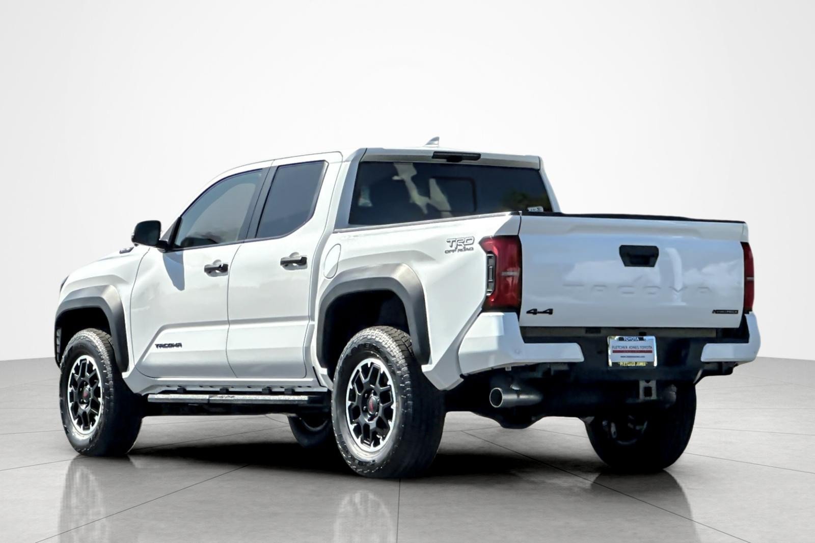 Certified 2026 Toyota Tacoma TRD Off-Road w/ TRD Off Road Premium Package AWD/4WD image 3