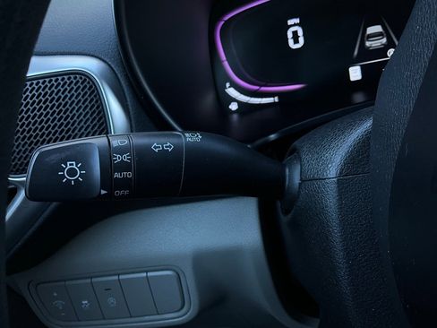 Used 2025 Kia Soul LX w/ LX Technology Package image 33