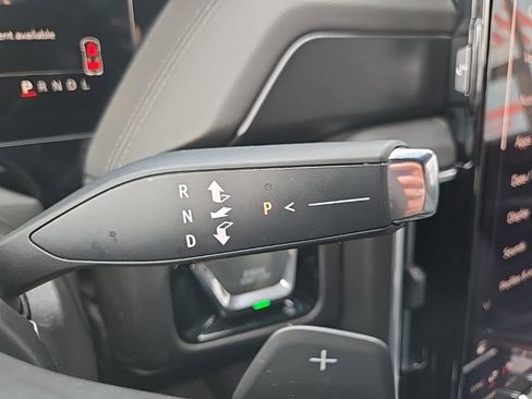 Used 2025 GMC Yukon Denali image 49