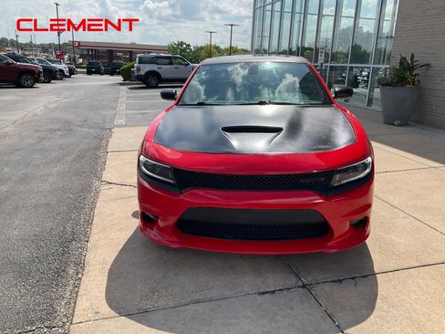 Used 2022 Dodge Charger R/T w/ Blacktop Package RWD image 2