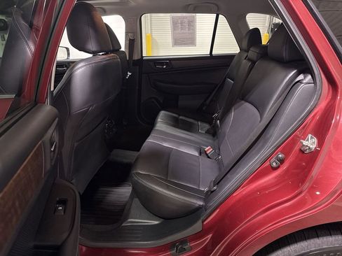 Used 2016 Subaru Outback 2.5i Limited image 24