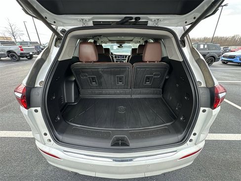 Used 2021 Buick Enclave Avenir w/ LPO, Floor Liner Package image 25