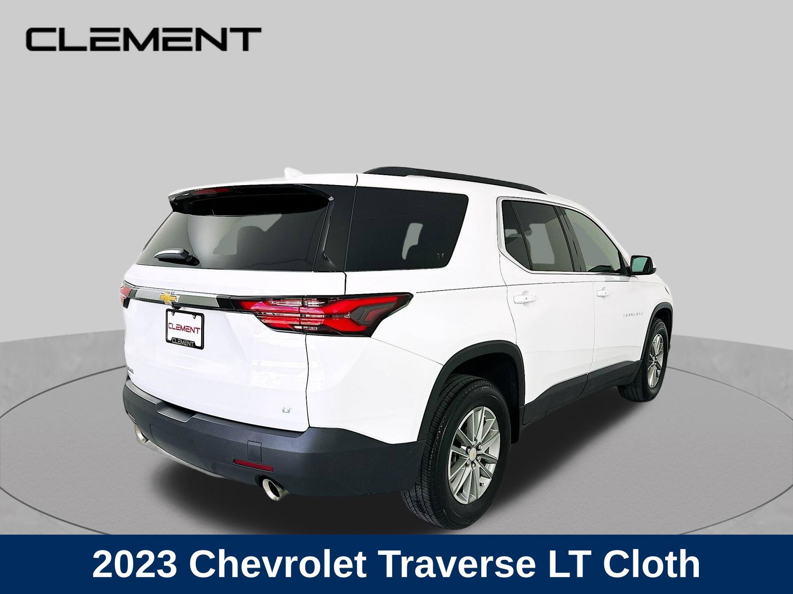 Used 2023 Chevrolet Traverse LT FWD image 5