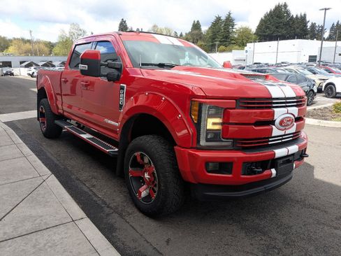 Used 2019 Ford F250 Lariat w/ Lariat Ultimate Package AWD/4WD image 8